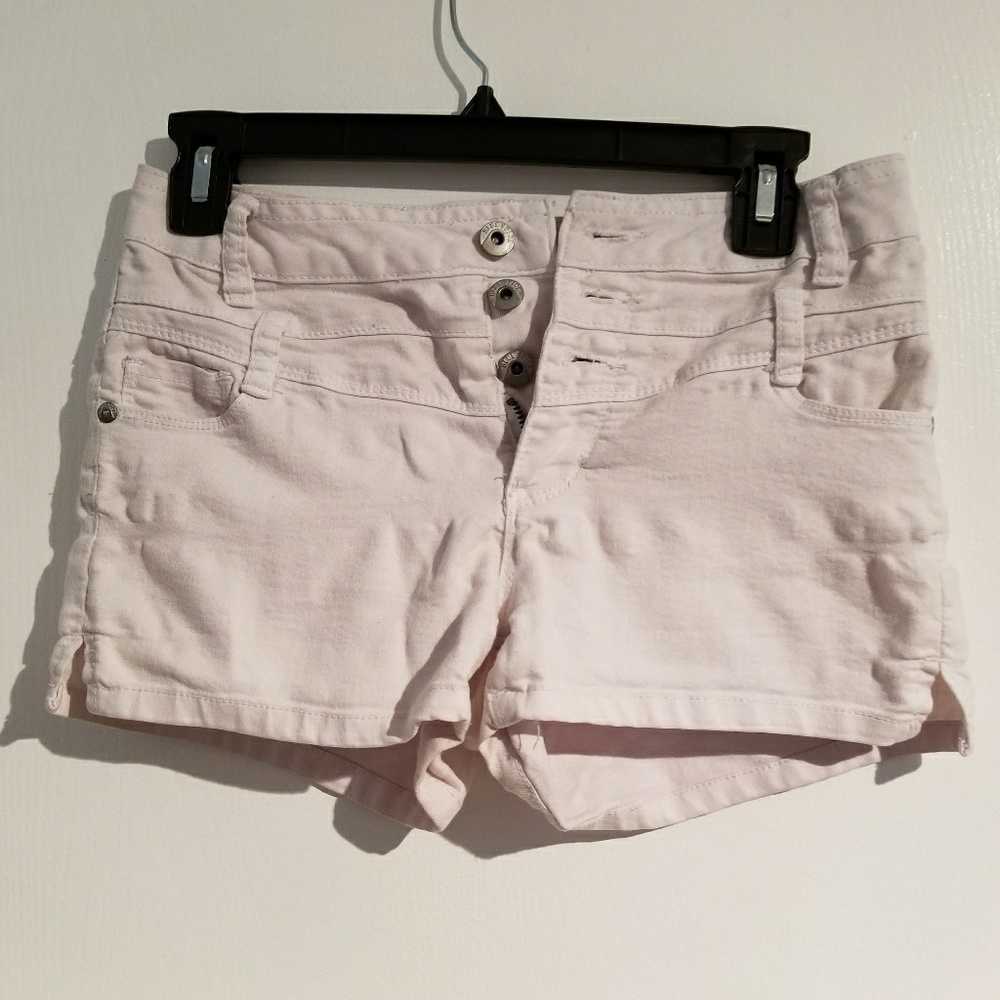 White high waisted shorts